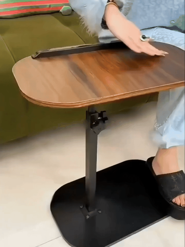Draaibaar en kantelbaar.